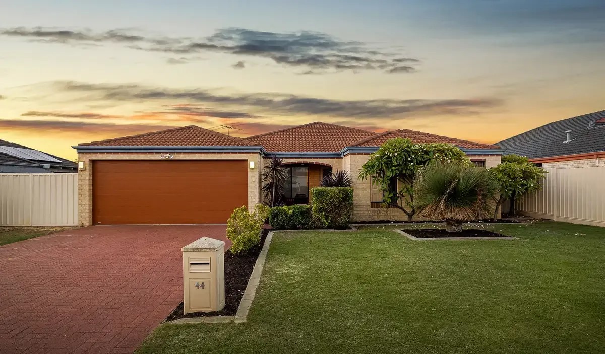 Spacious Family Living With Large Patio Entertaining Area And Underground Swimming Pool