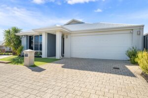 R3852459 BANKSIA GROVE 2025 04 16 105811