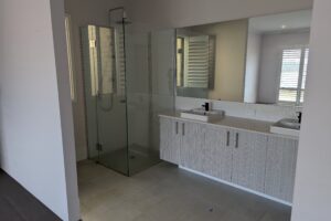 R4061943 LAKELANDS 2026 01 05 000455