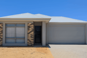 R4088578 MADORA BAY 2025 12 16 021028