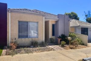 R4134639 LAKELANDS 2026 02 02 032554