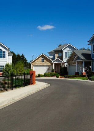Still Looking For Property Management Near Me Image Of Neighbourhood Stop Searching